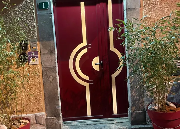 아파트 Charmes De 루르드